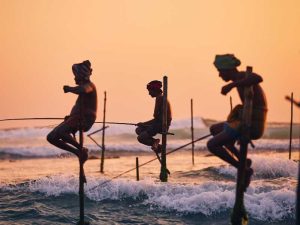 fishermen in hikkaduwa