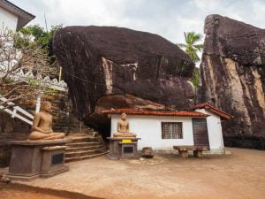 matale aluvihara